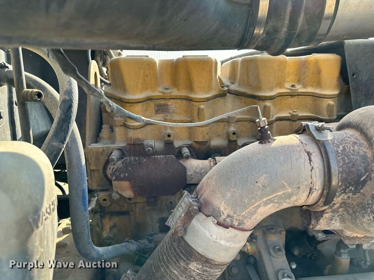 image for item MU9108 1997 Peterbilt 379  semi truck