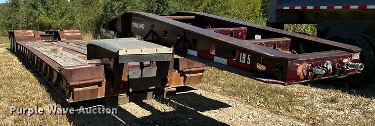 image for item MU9110 2000 Trail King TK110HDG-533  lowboy equipment trailer