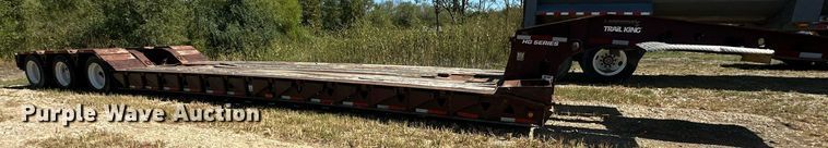 image for item MU9110 2000 Trail King TK110HDG-533  lowboy equipment trailer