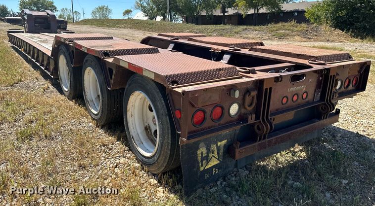 image for item MU9110 2000 Trail King TK110HDG-533  lowboy equipment trailer