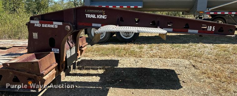 image for item MU9110 2000 Trail King TK110HDG-533  lowboy equipment trailer
