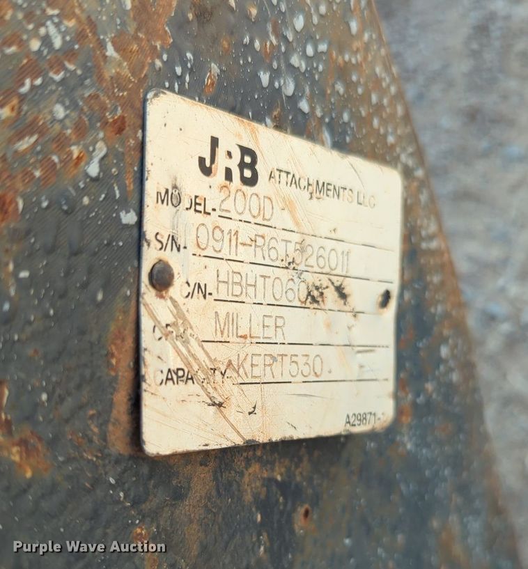 image for item MX9434 2011 John Deere 200D LC excavator