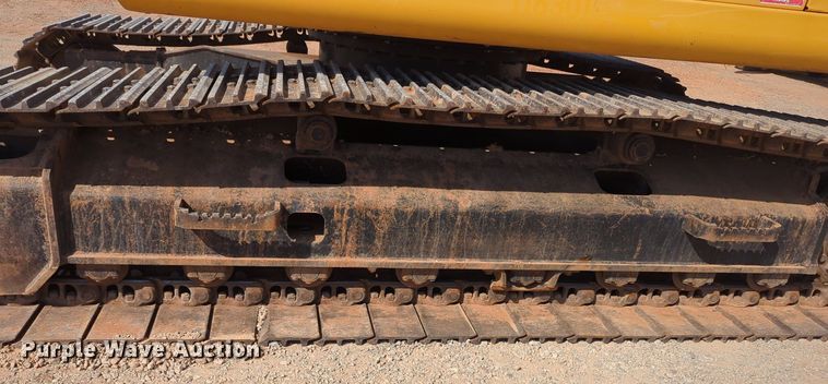 image for item MX9434 2011 John Deere 200D LC excavator