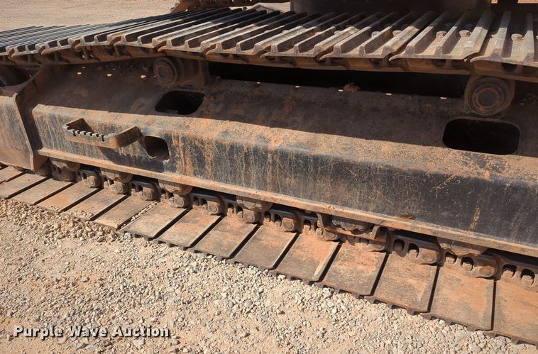 image for item MX9434 2011 John Deere 200D LC excavator