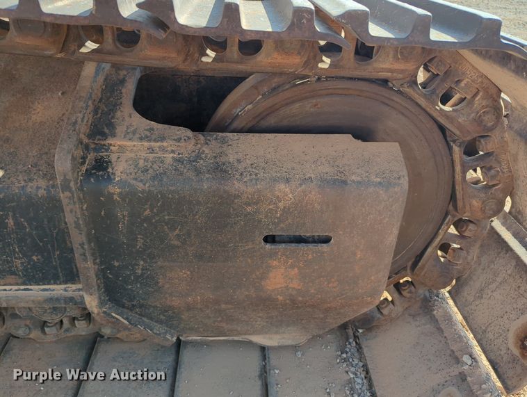 image for item MX9434 2011 John Deere 200D LC excavator