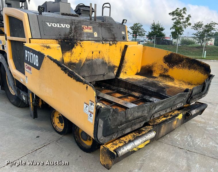 image for item NA9177 2018 Volvo P7170B  paver