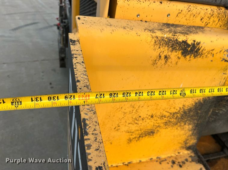 image for item NA9177 2018 Volvo P7170B  paver