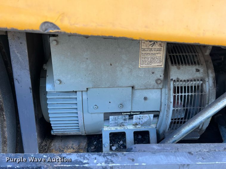 image for item NA9177 2018 Volvo P7170B  paver