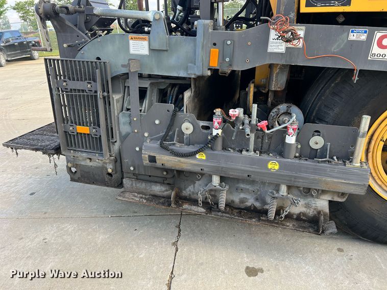 image for item NA9177 2018 Volvo P7170B  paver