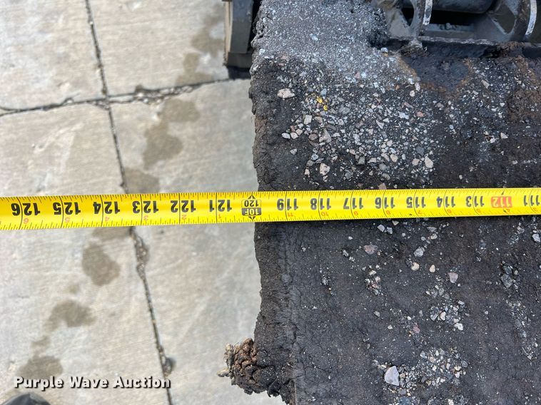 image for item NA9177 2018 Volvo P7170B  paver