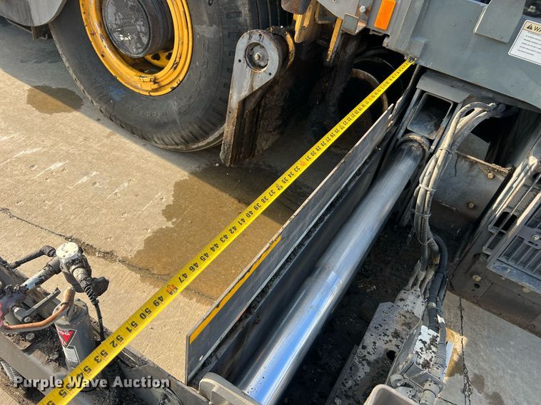 image for item NA9177 2018 Volvo P7170B  paver