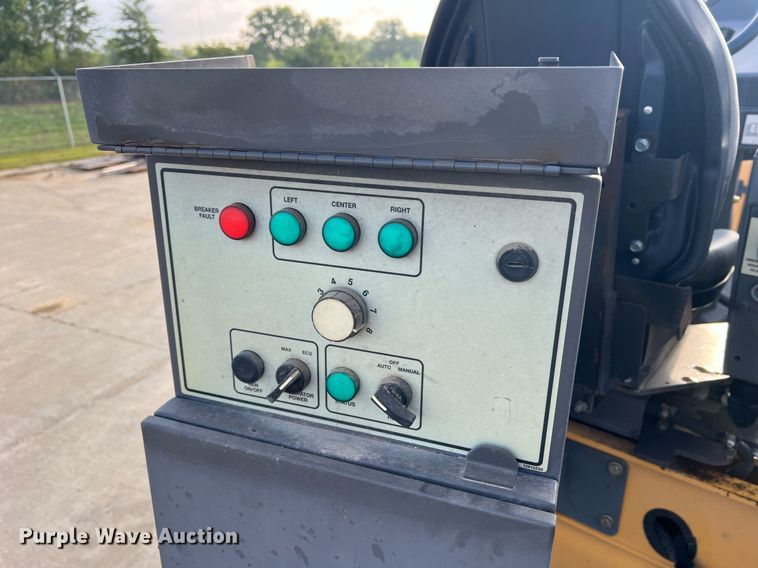 image for item NA9177 2018 Volvo P7170B  paver