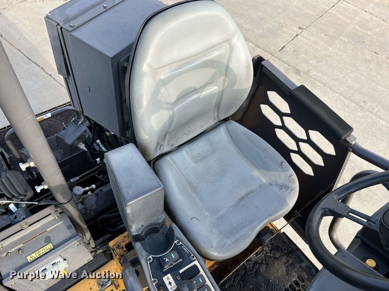 image for item NA9177 2018 Volvo P7170B  paver