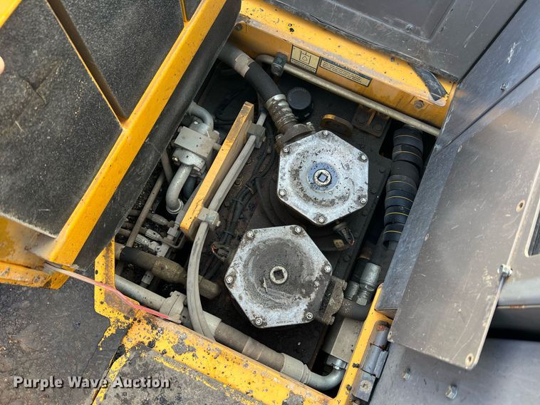 image for item NA9177 2018 Volvo P7170B  paver