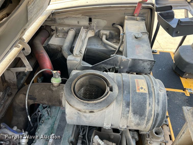 image for item NA9177 2018 Volvo P7170B  paver