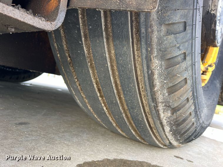 image for item NA9177 2018 Volvo P7170B  paver