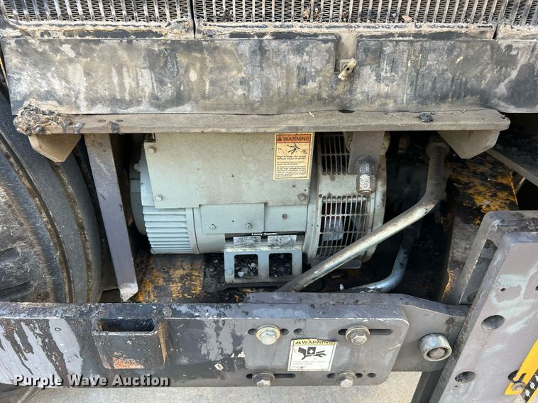 image for item NA9177 2018 Volvo P7170B  paver