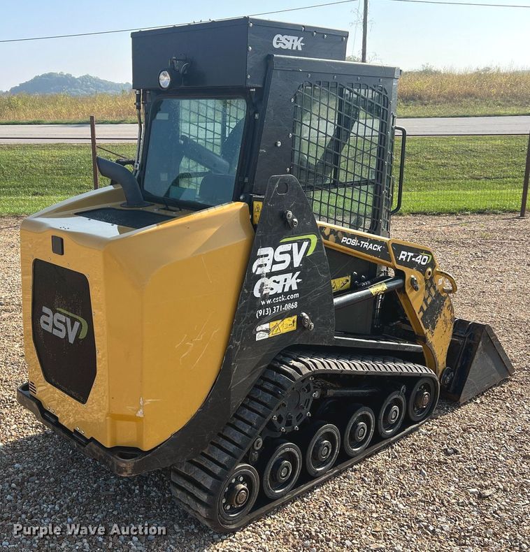 image for item NA9195 2018 ASV RT40  tracked skid steer loader