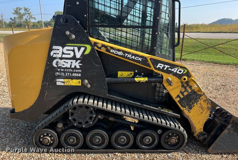image for item NA9195 2018 ASV RT40  tracked skid steer loader