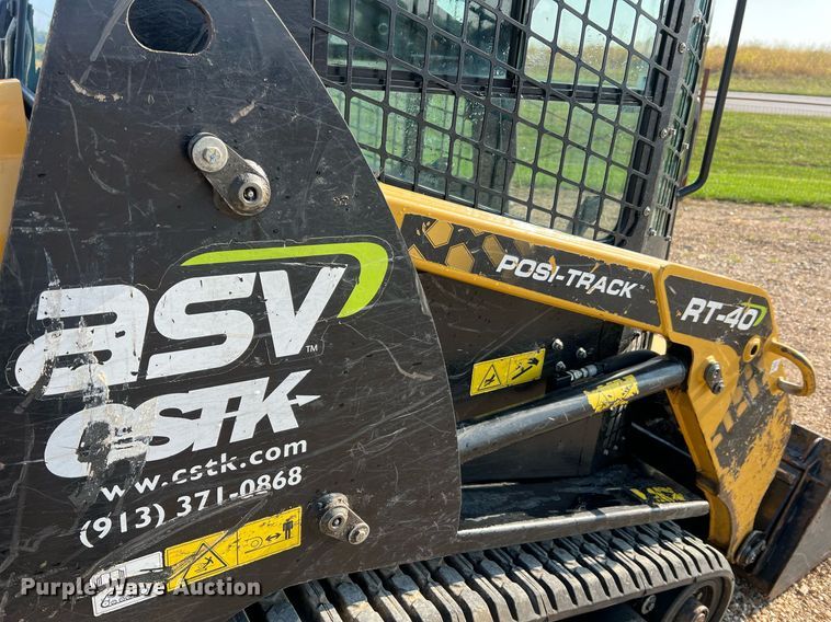 image for item NA9195 2018 ASV RT40  tracked skid steer loader