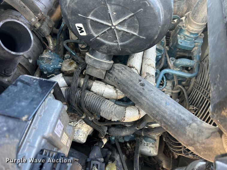 image for item NA9195 2018 ASV RT40  tracked skid steer loader