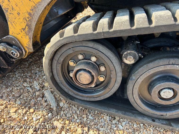 image for item NA9195 2018 ASV RT40  tracked skid steer loader