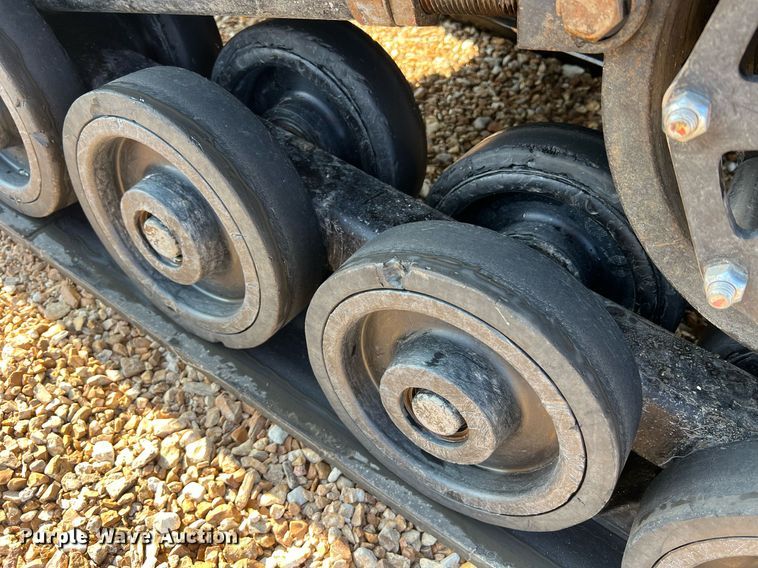 image for item NA9195 2018 ASV RT40  tracked skid steer loader