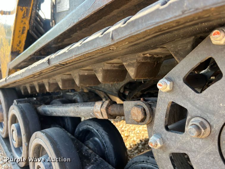 image for item NA9195 2018 ASV RT40  tracked skid steer loader