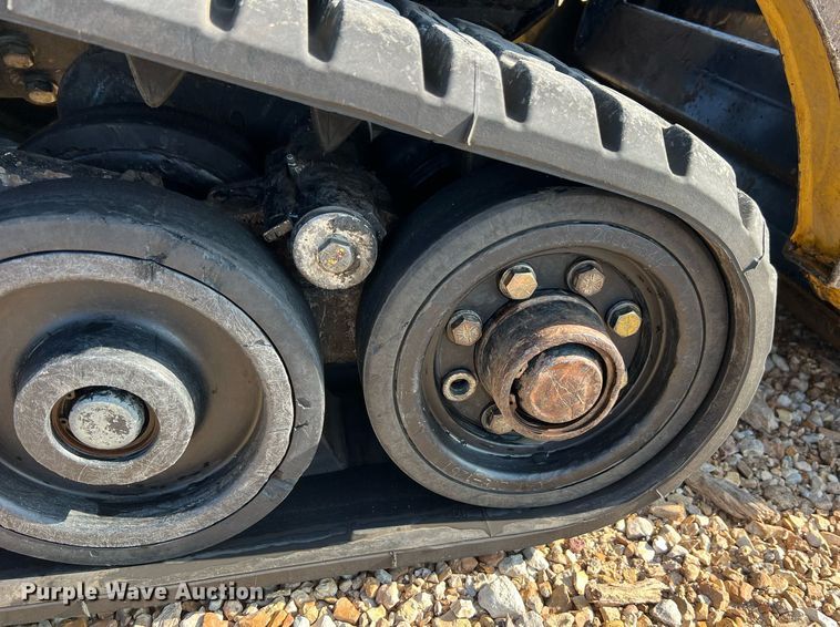 image for item NA9195 2018 ASV RT40  tracked skid steer loader