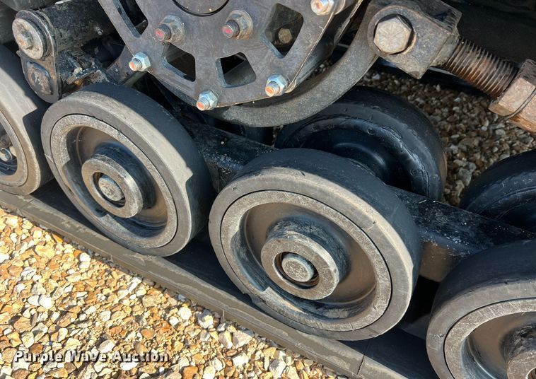 image for item NA9195 2018 ASV RT40  tracked skid steer loader