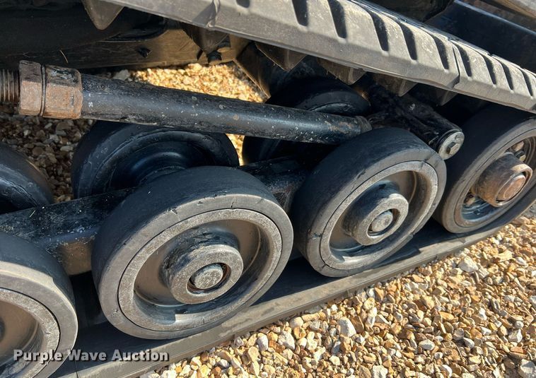 image for item NA9195 2018 ASV RT40  tracked skid steer loader