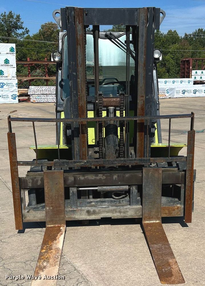 image for item NA9201 Clark CMP40D  forklift