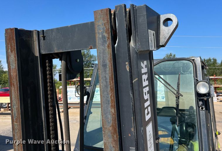 image for item NA9201 Clark CMP40D  forklift