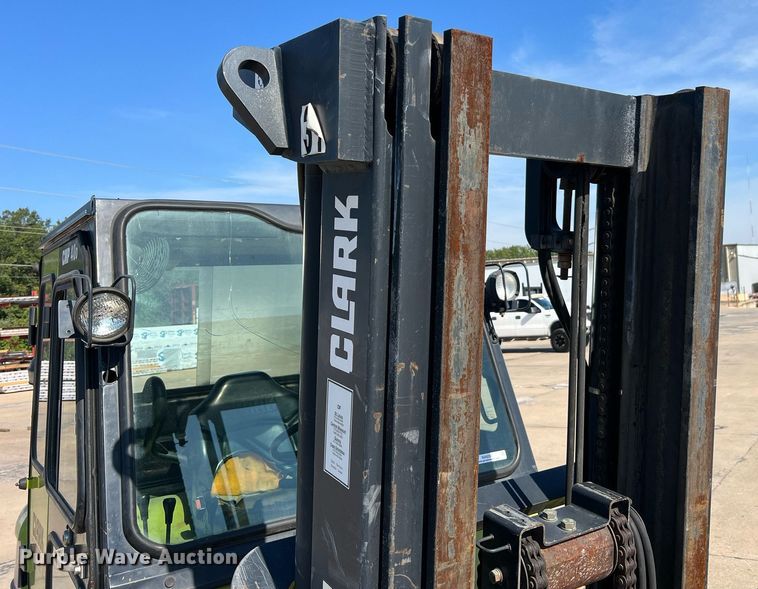 image for item NA9201 Clark CMP40D  forklift