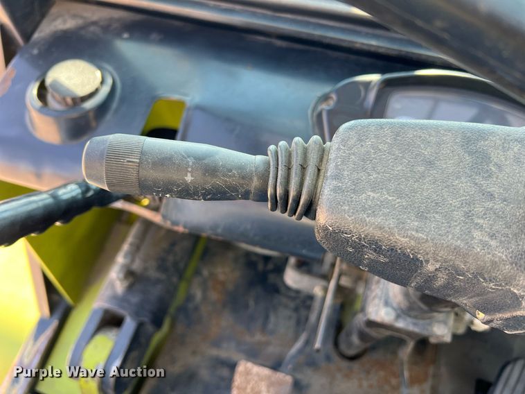 image for item NA9201 Clark CMP40D  forklift