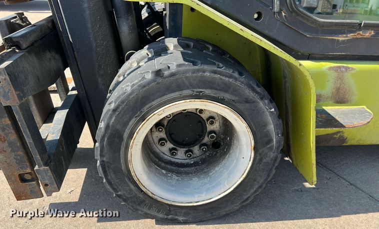 image for item NA9201 Clark CMP40D  forklift