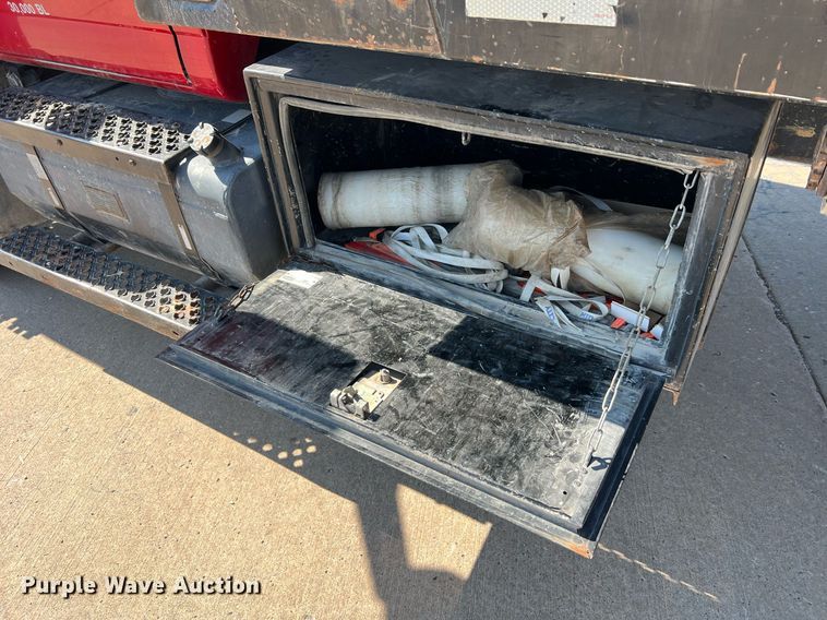 image for item NA9202 2006 Chevrolet C7500  dump flatbed truck