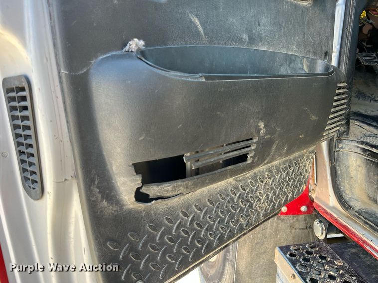 image for item NA9202 2006 Chevrolet C7500  dump flatbed truck