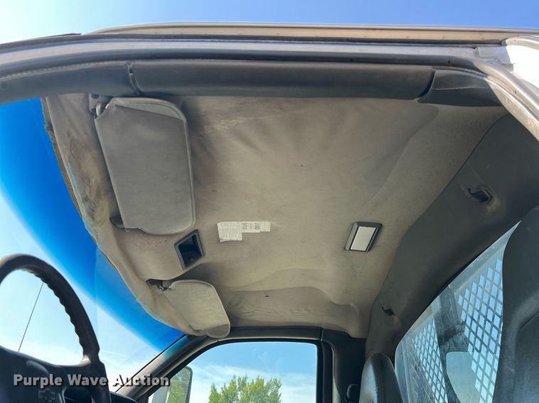 image for item NA9202 2006 Chevrolet C7500  dump flatbed truck