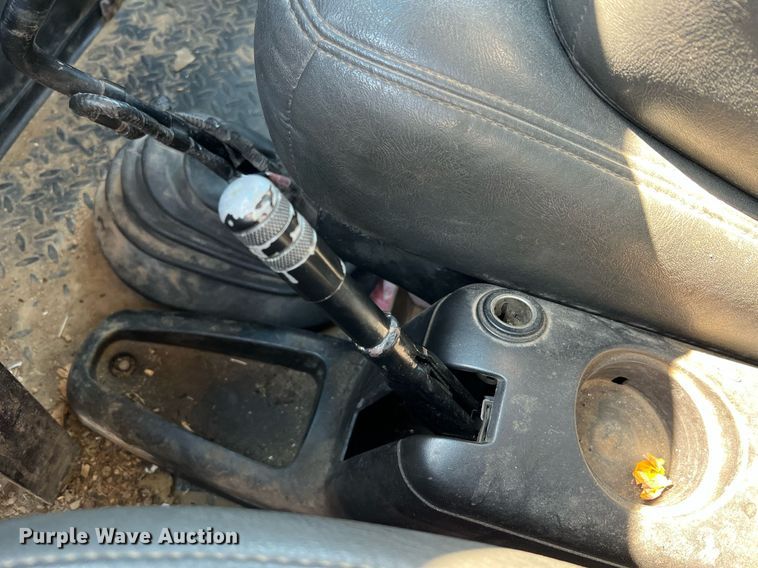 image for item NA9202 2006 Chevrolet C7500  dump flatbed truck