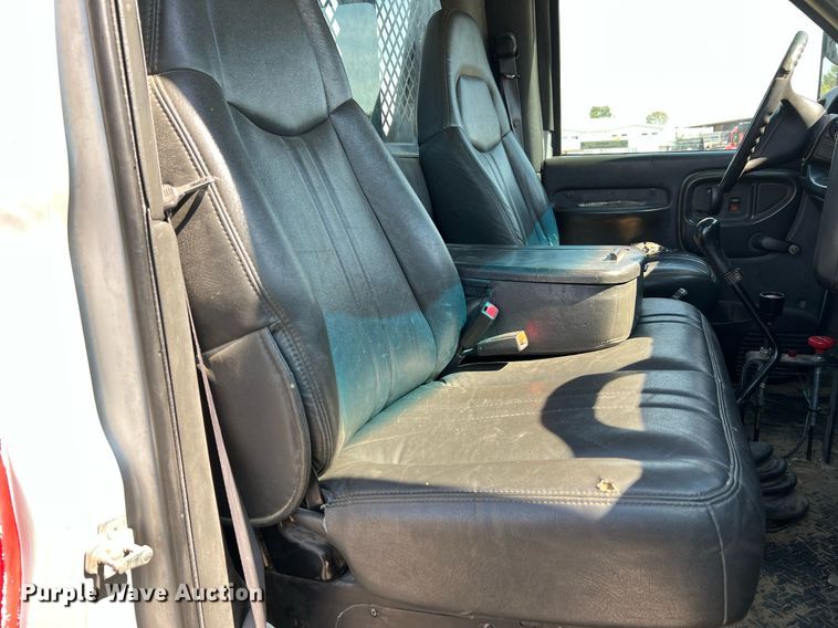 image for item NA9202 2006 Chevrolet C7500  dump flatbed truck