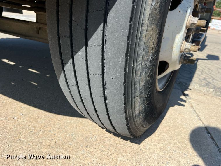 image for item NA9202 2006 Chevrolet C7500  dump flatbed truck