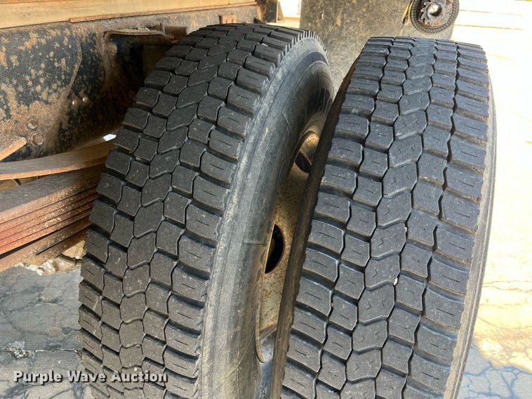 image for item NA9202 2006 Chevrolet C7500  dump flatbed truck