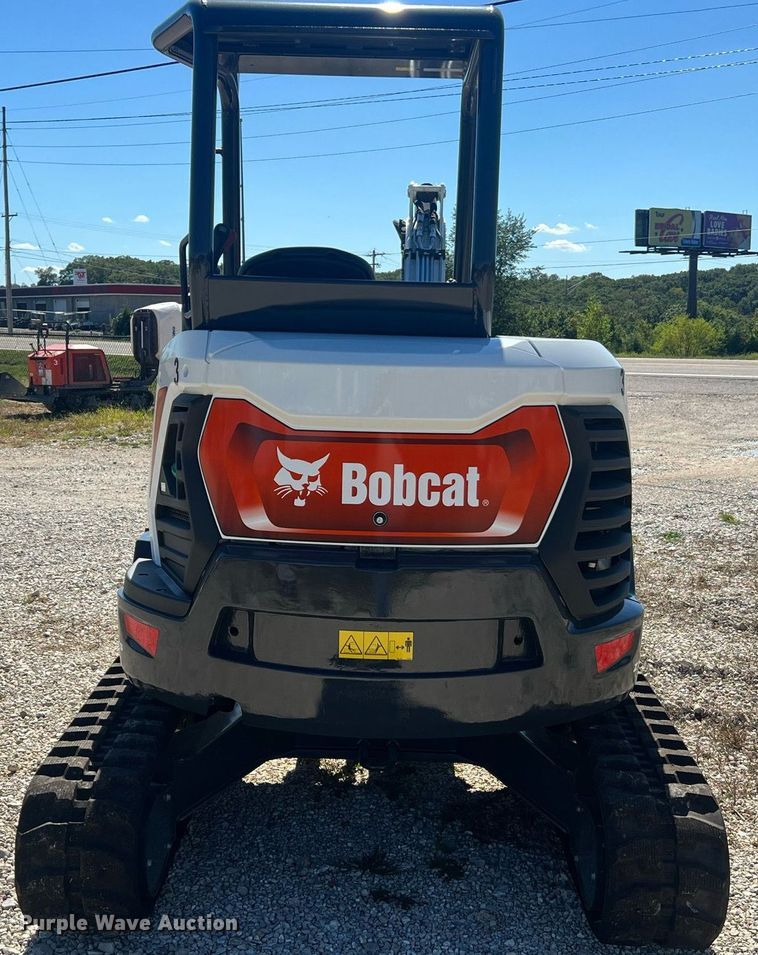 image for item NA9231 2023 Bobcat E35i R2 Series  mini excavator