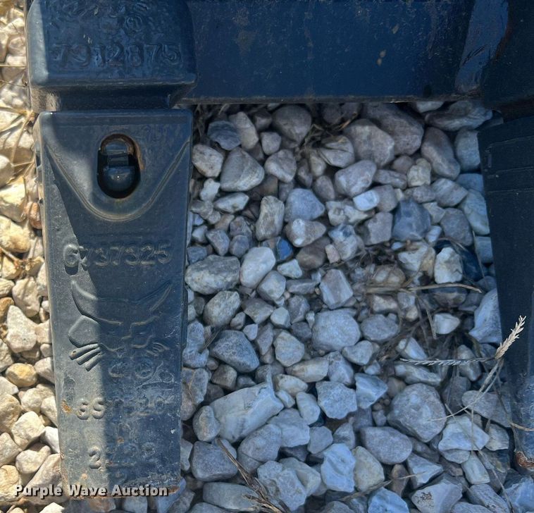 image for item NA9231 2023 Bobcat E35i R2 Series  mini excavator