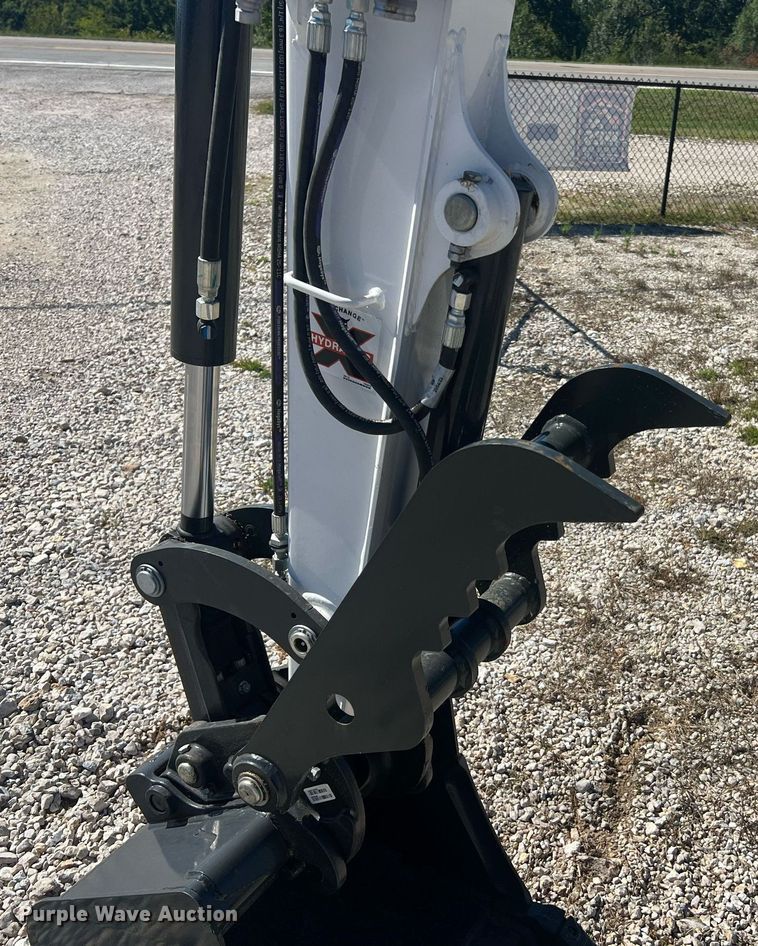 image for item NA9231 2023 Bobcat E35i R2 Series  mini excavator
