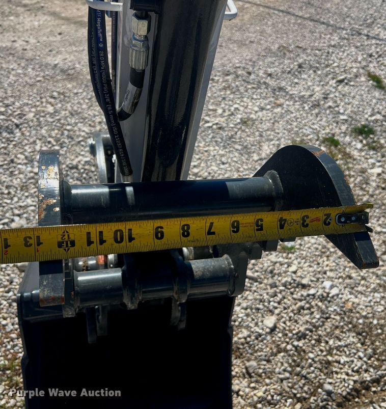 image for item NA9231 2023 Bobcat E35i R2 Series  mini excavator