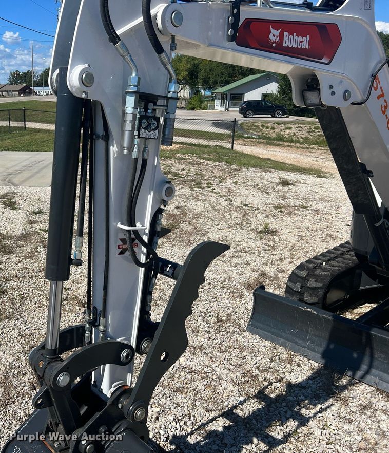 image for item NA9231 2023 Bobcat E35i R2 Series  mini excavator