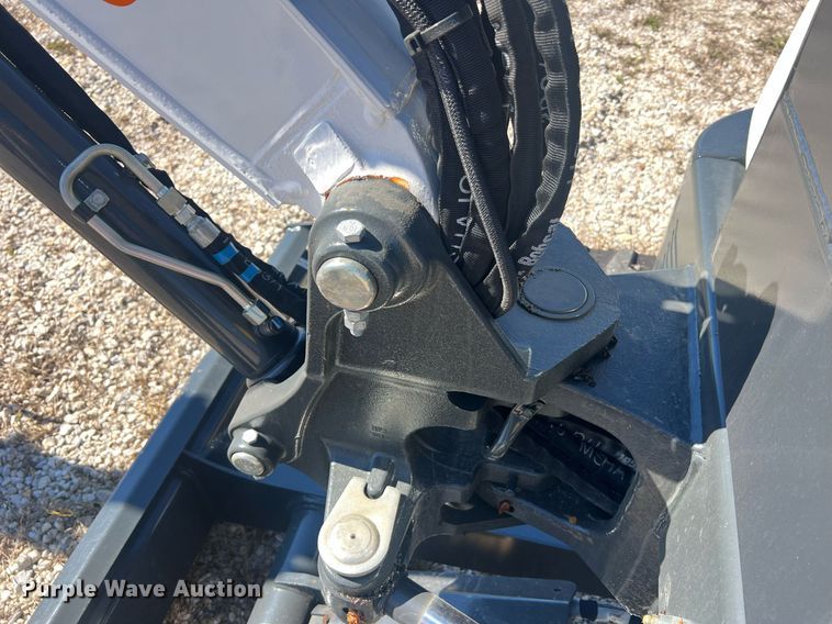 image for item NA9231 2023 Bobcat E35i R2 Series  mini excavator