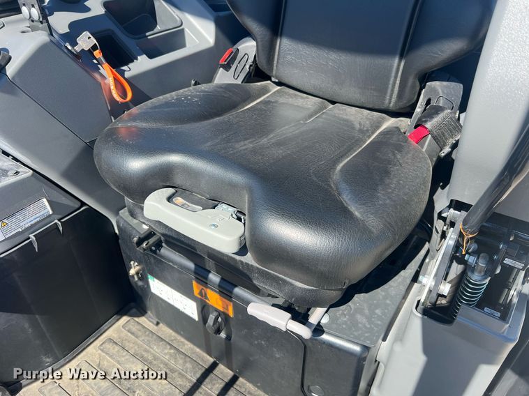 image for item NA9231 2023 Bobcat E35i R2 Series  mini excavator